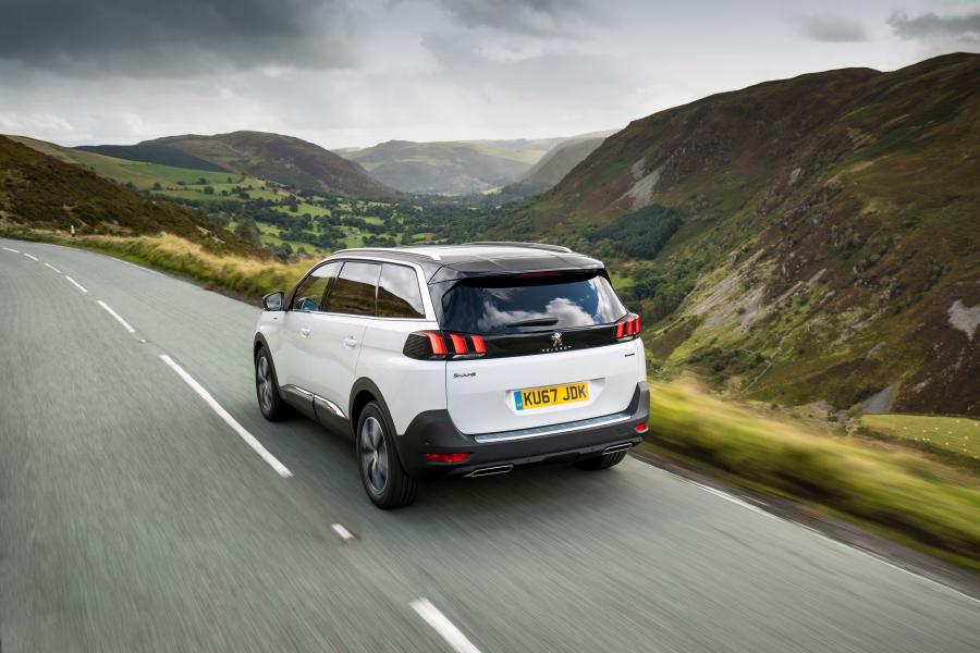  Peugeot 5008 GT Line 2017 года  (UK) (фото 30 из 30)